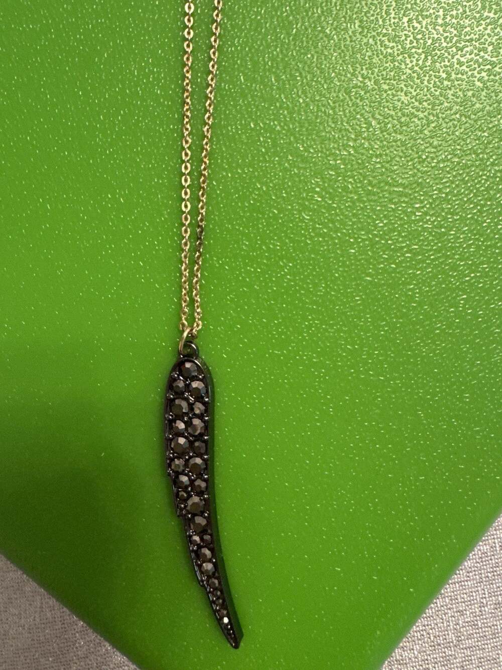Victoria's Secret Angel Wing Long Necklace Pendant Black Gold Rhinestone Y2K